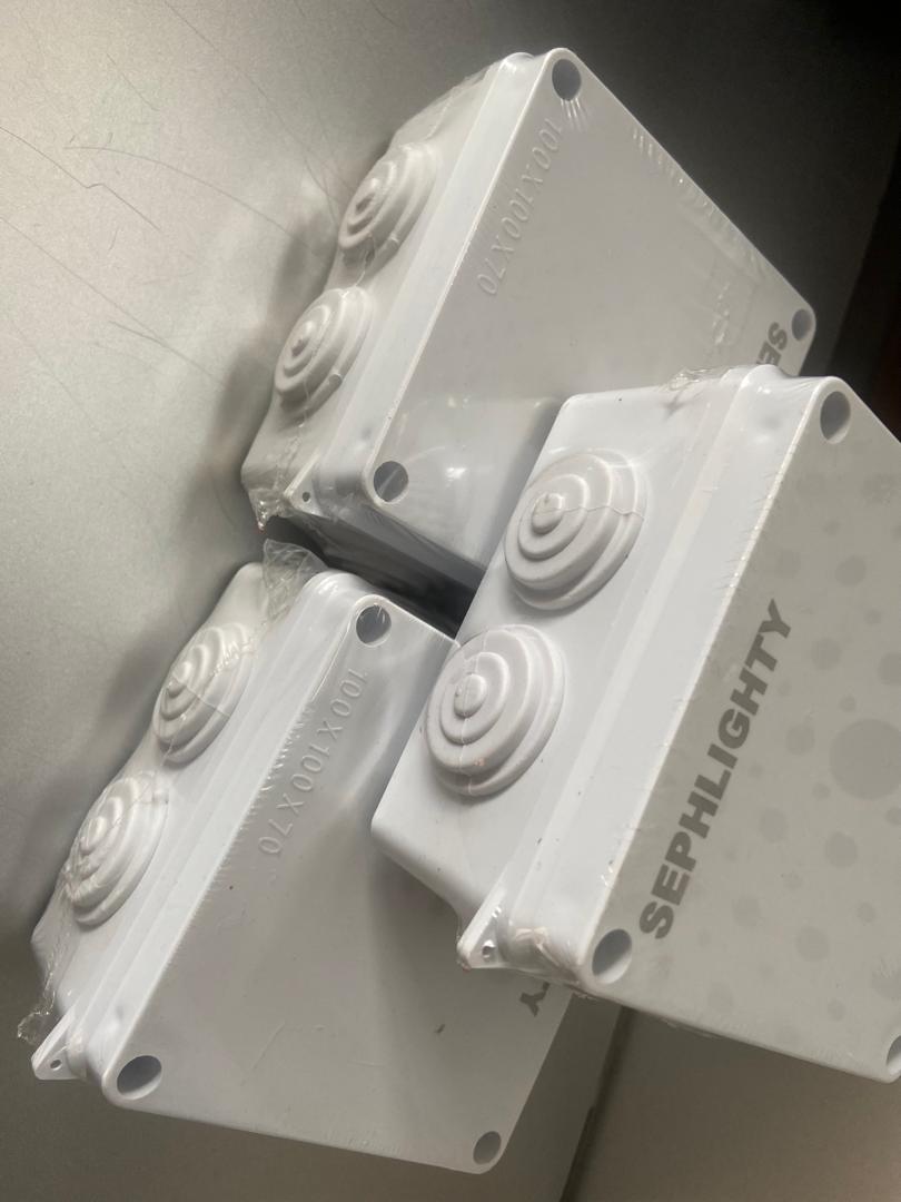 water proof box 100*100