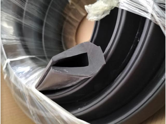 RUBBER 4.5 KG 5