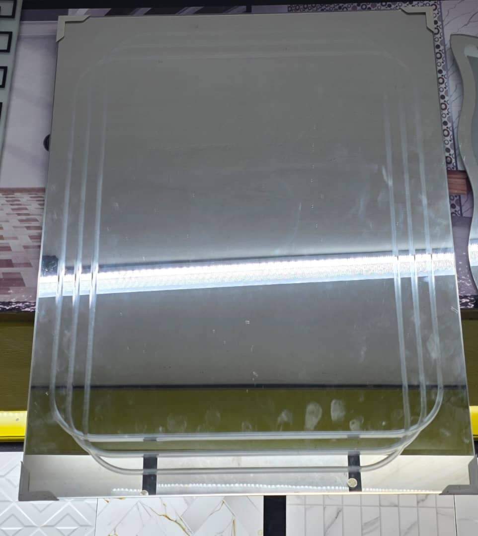 MIRROR ( E-7061)