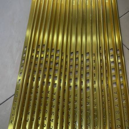 STRIPS (GOLD)