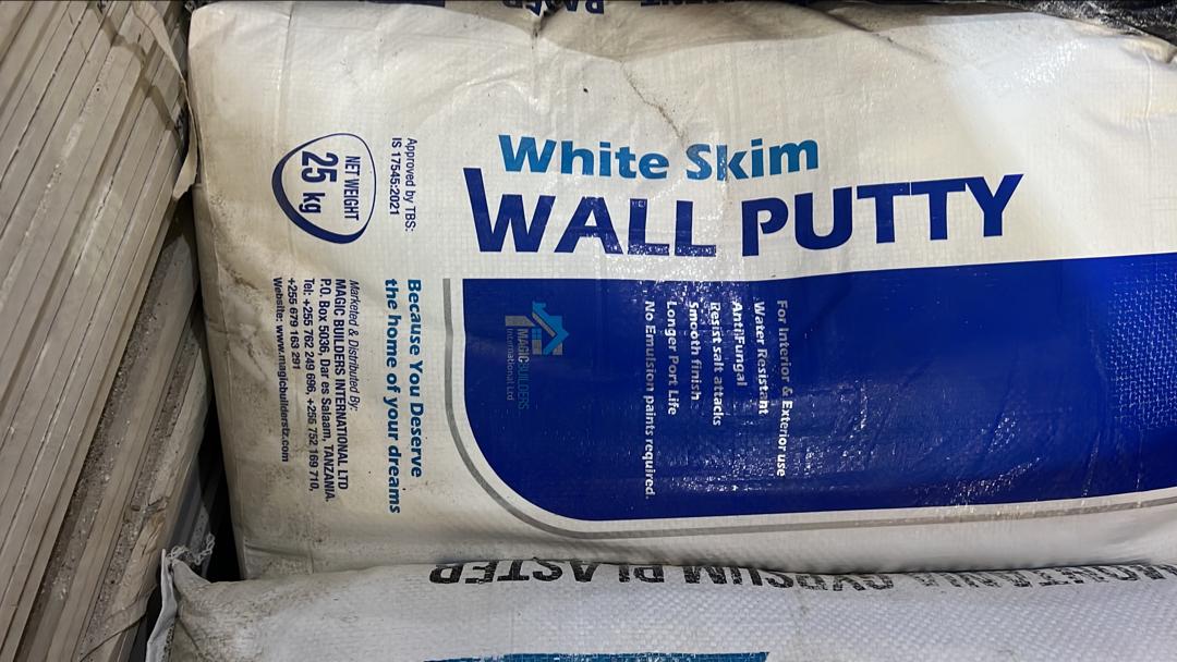 WALL PUTTY