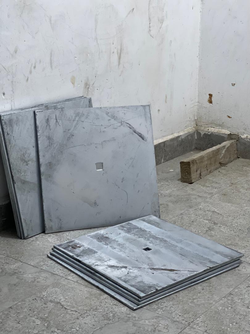 BASE PLATE  HT
